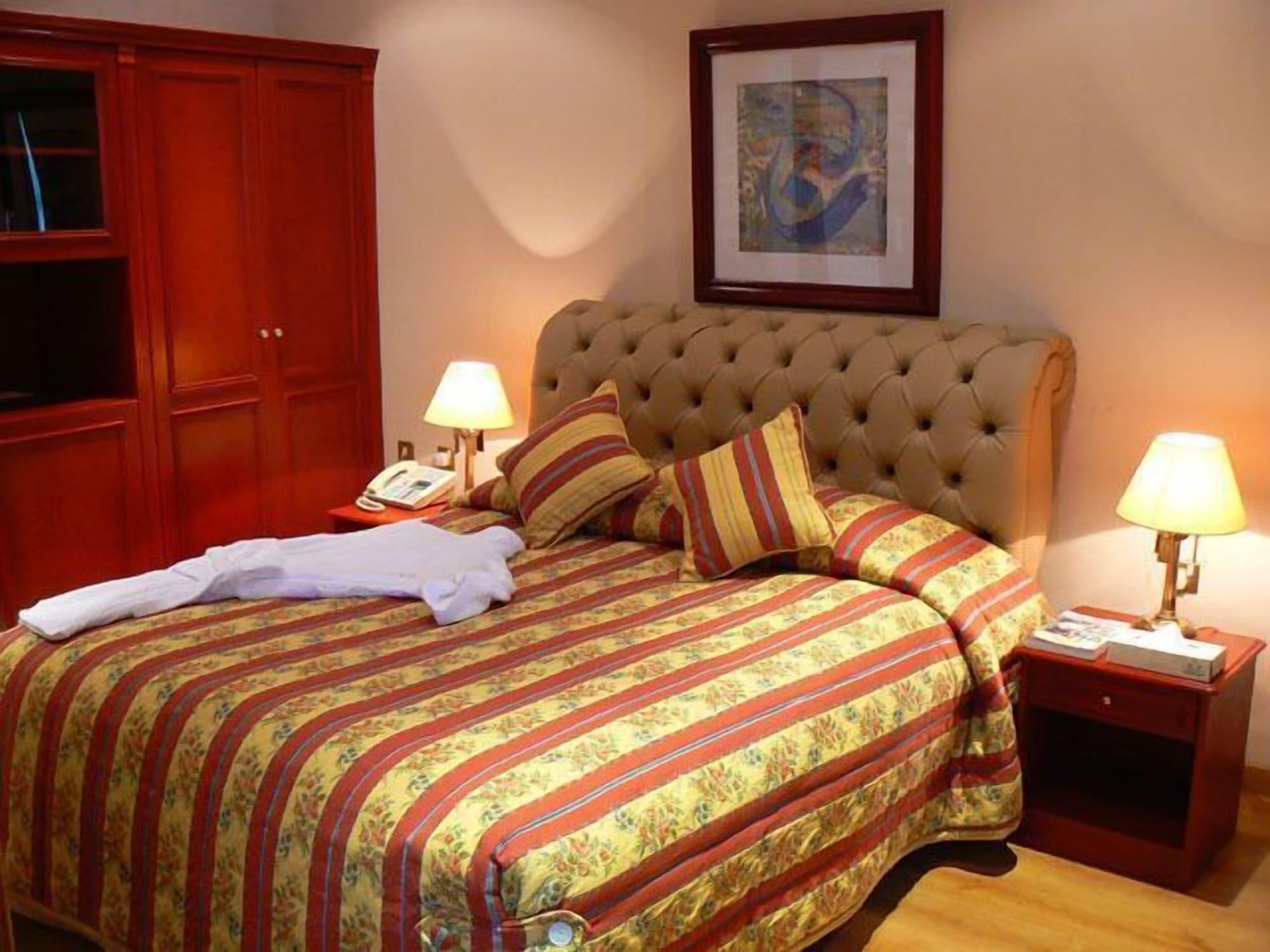 Al Bustan Hotel Doha Buitenkant foto