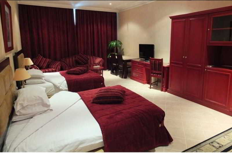 Al Bustan Hotel Doha Buitenkant foto